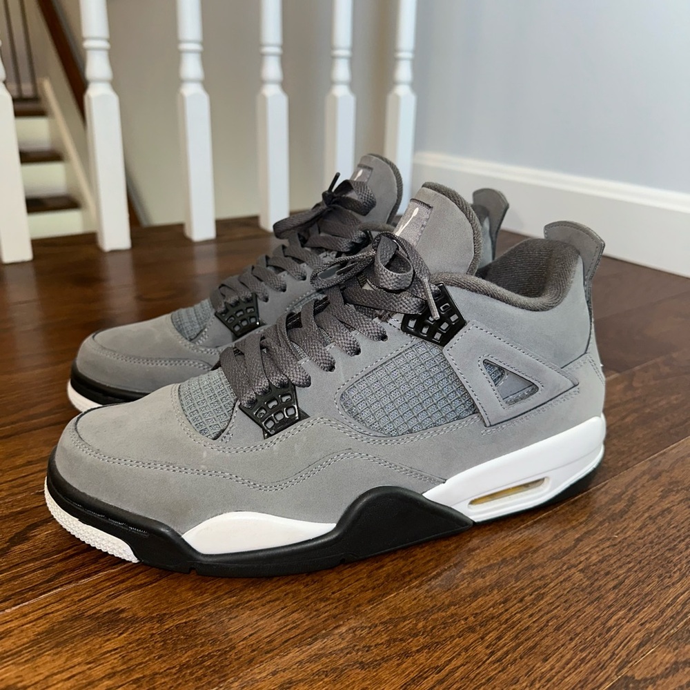 Jordan Retro 4 - Picture 2 of 5